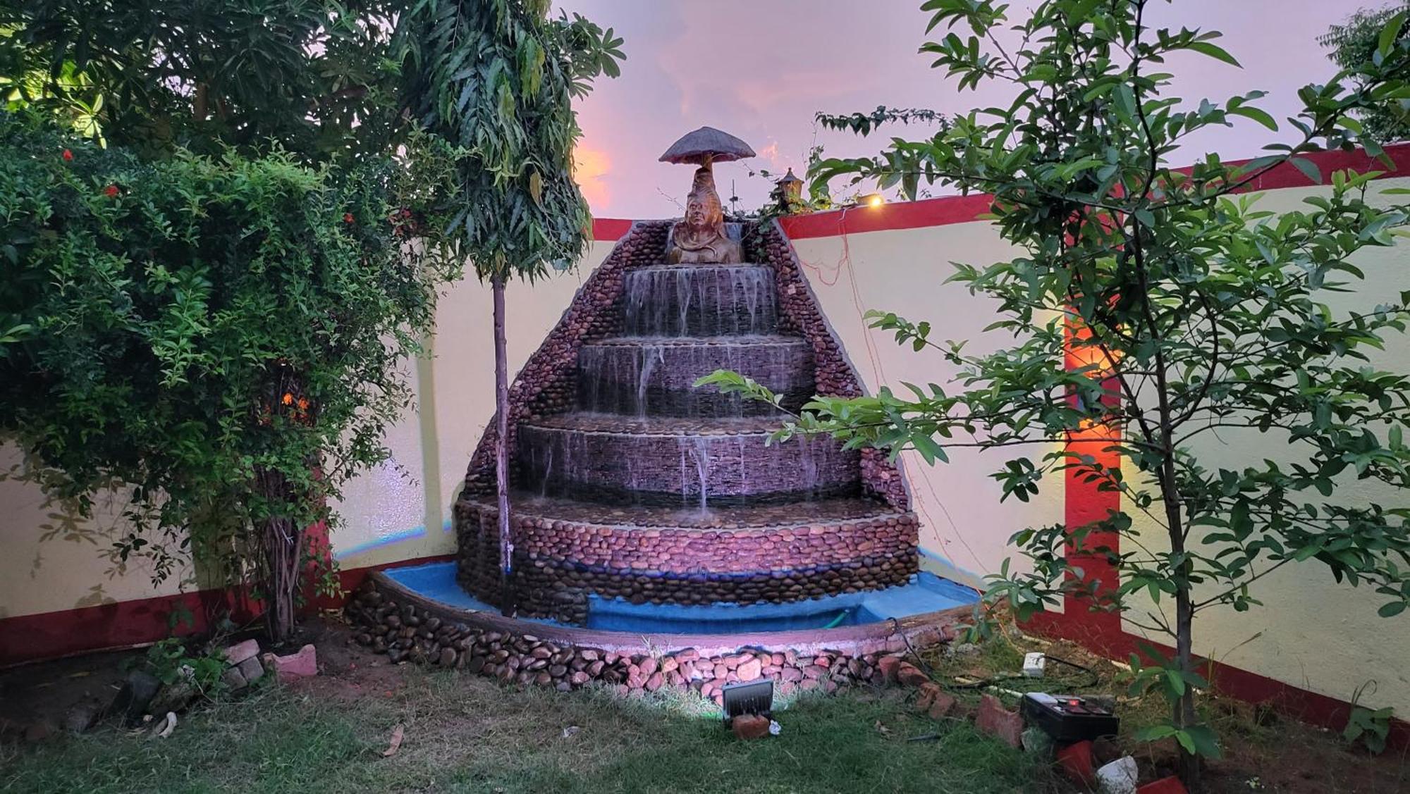 Bundeli Farm Resort & Banquet Orchha Bagian luar foto