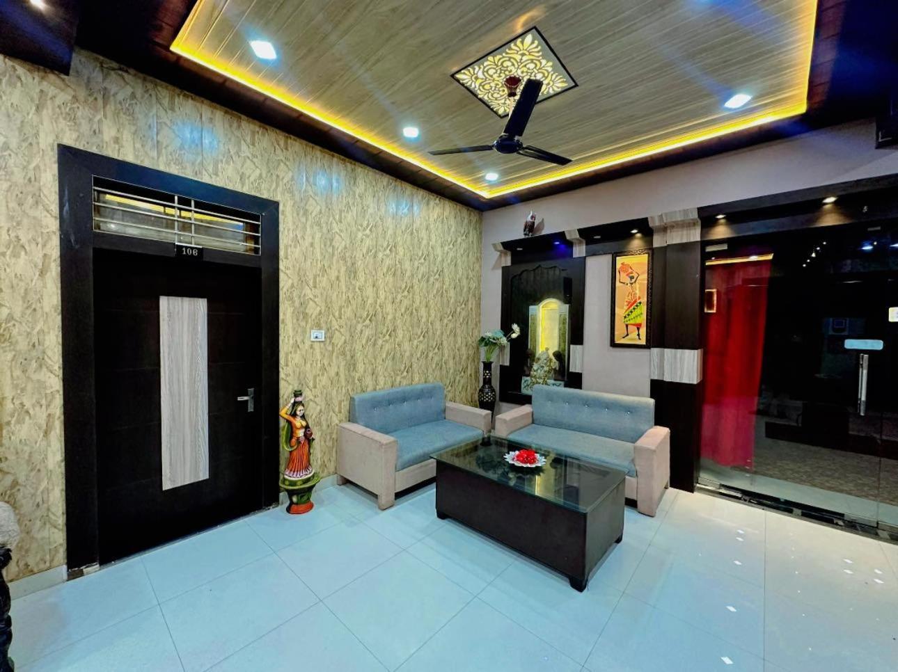 Bundeli Farm Resort & Banquet Orchha Bagian luar foto