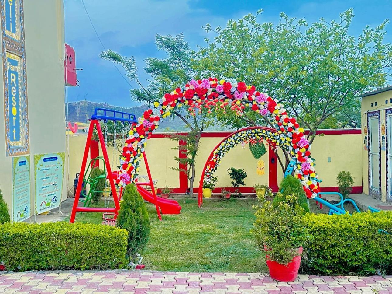 Bundeli Farm Resort & Banquet Orchha Bagian luar foto